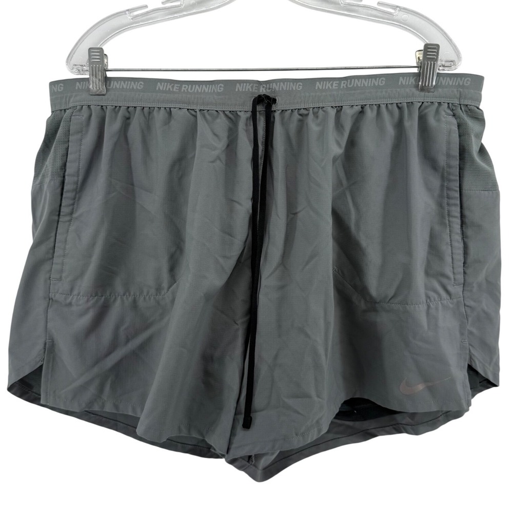 Nike Stride Dri-FIT Mens Gray Running Shorts 3XL Zipper Pocket FN2992-084